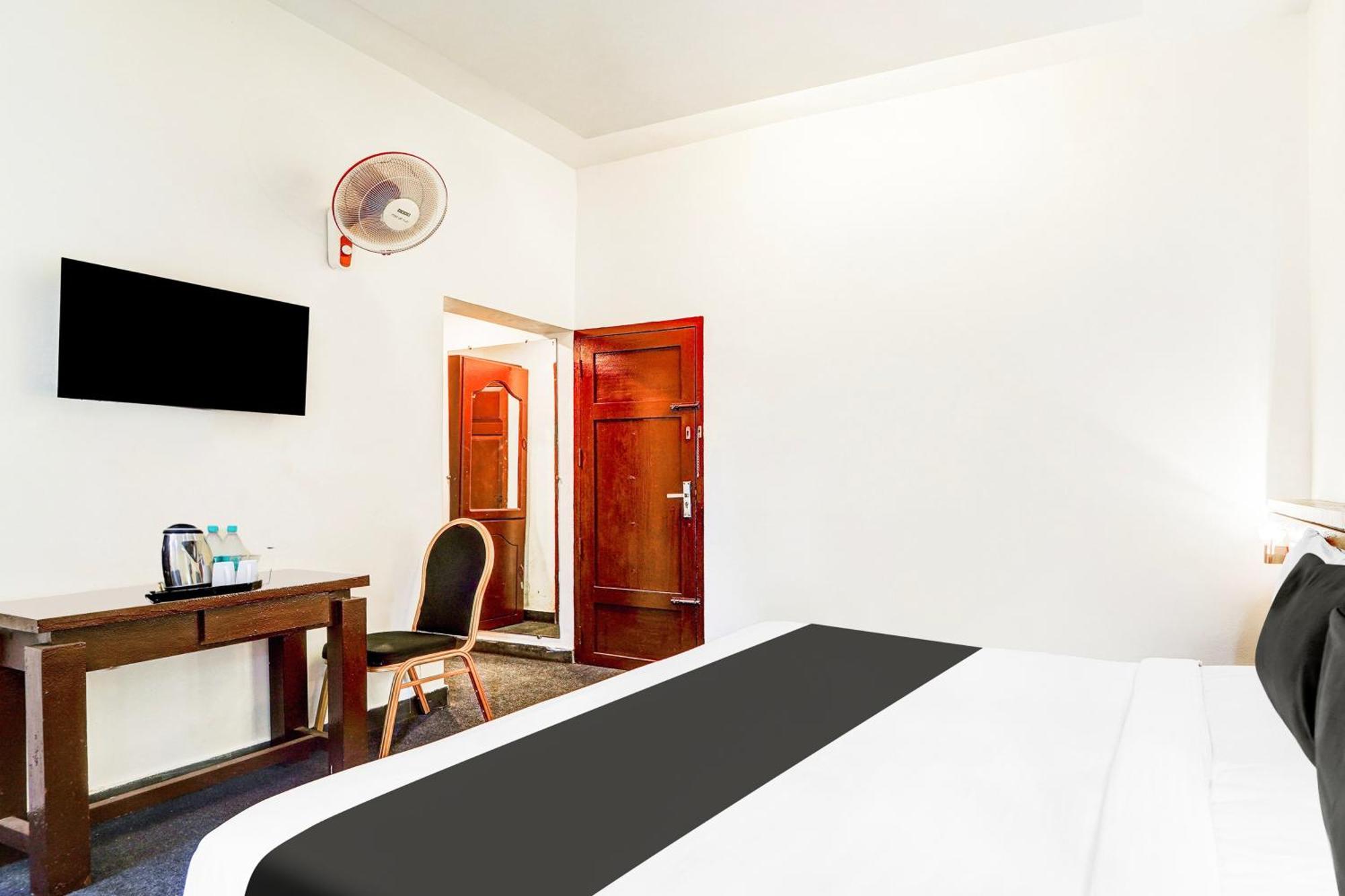 Super Collection O Kazhakuttam Near Al Saj Convention Centre Hotel Andurkonam Ngoại thất bức ảnh